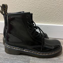 Dr Marteen Girls New Boots 