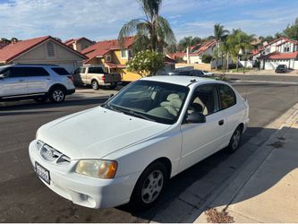 2001 Hyundai  car
