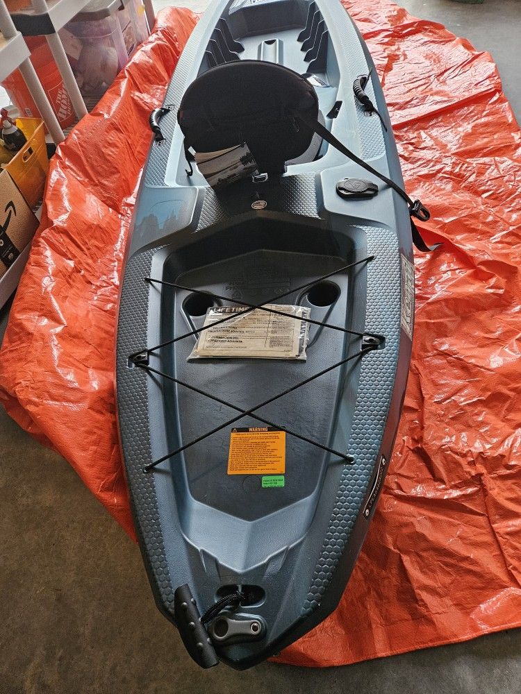 Kayak Kenai 103 ,seat On Top