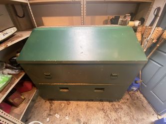 GREENLEE Tool Storage 48 X 60 X 30 SLANT TOP BOX