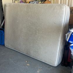 Full Size Mattress No Box Spring 
