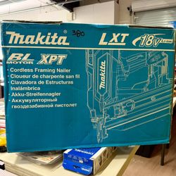 Makita 18V LXT 3-1/2 in. 21 degree Lithium-Ion Cordless Full Round Head Framing Nailer (Tool Only)