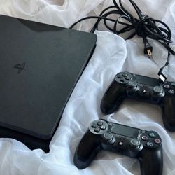 PS4 Playstation Set Bundle ($150)