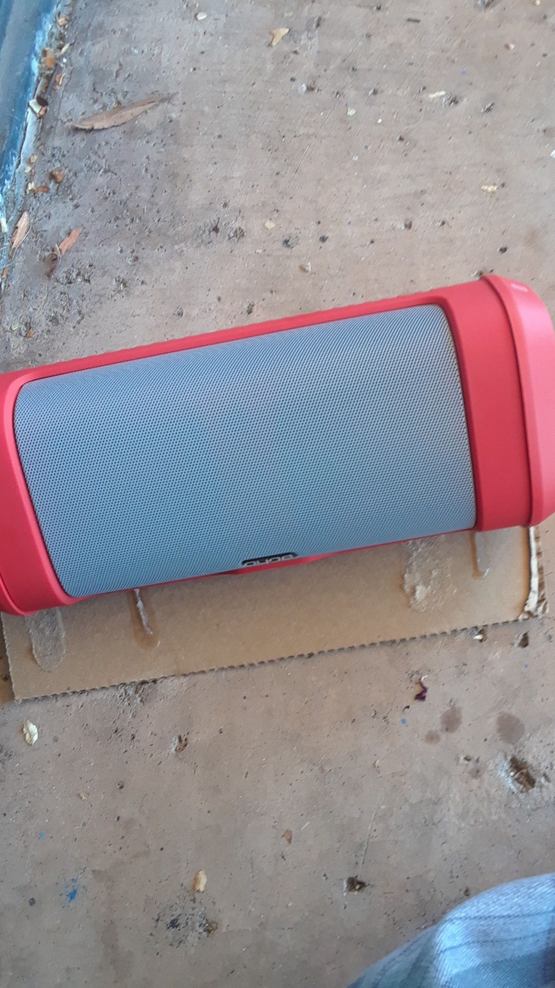 Nyne vibe portable bluetooth speaker.