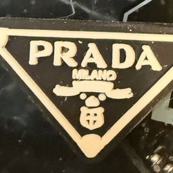 High Quality Men’s Large Puffer Vest With Matching Designer Hat 