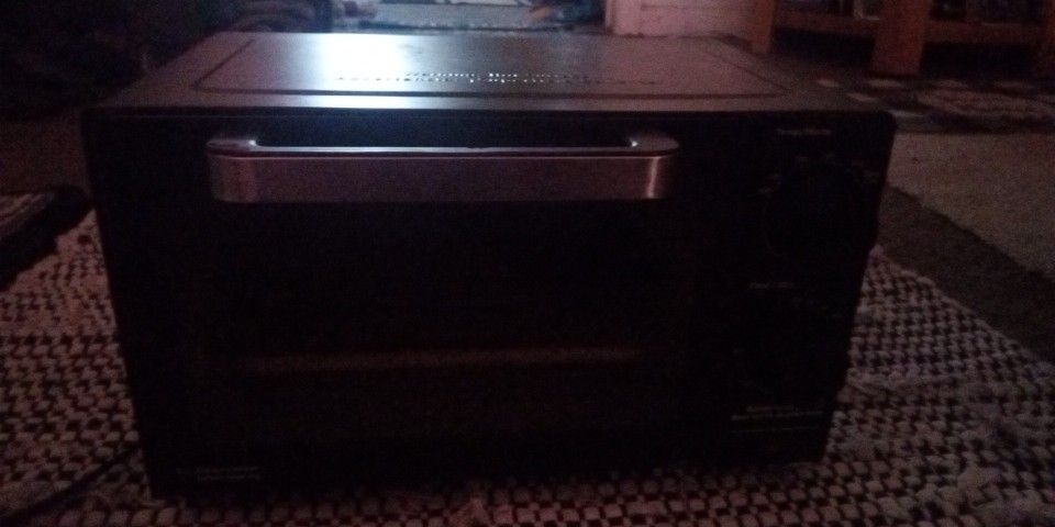 Toaster Oven Good Condition $12.00
