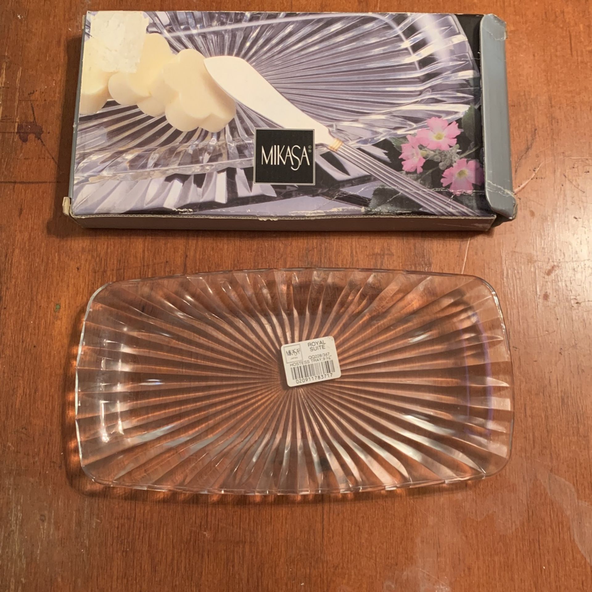 Mikasa Hostess Tray