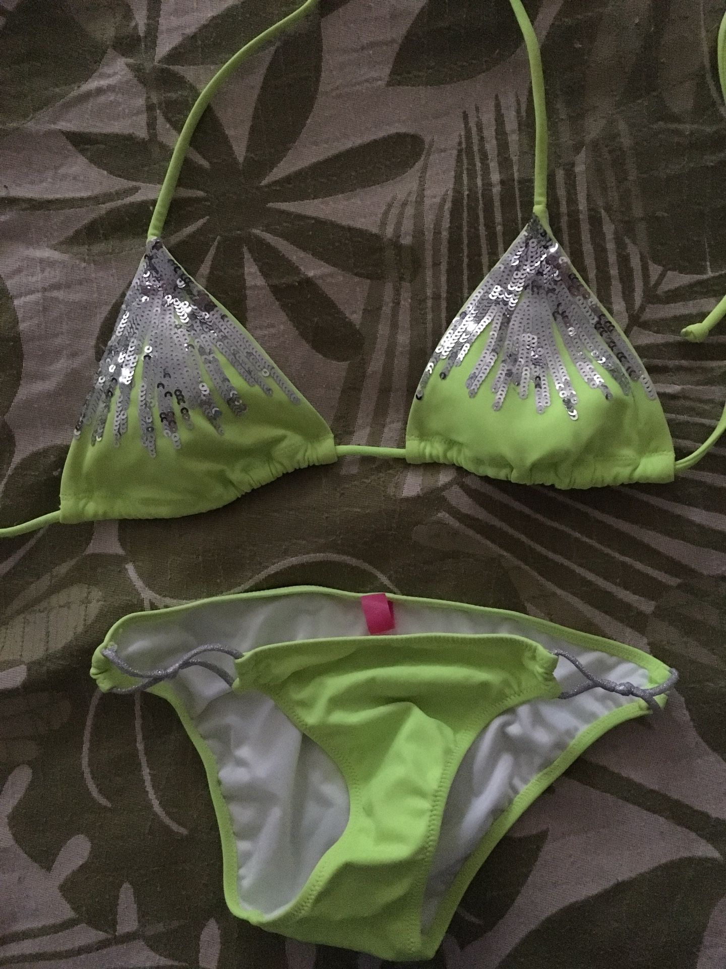 Victoria’s Secret bikini size small