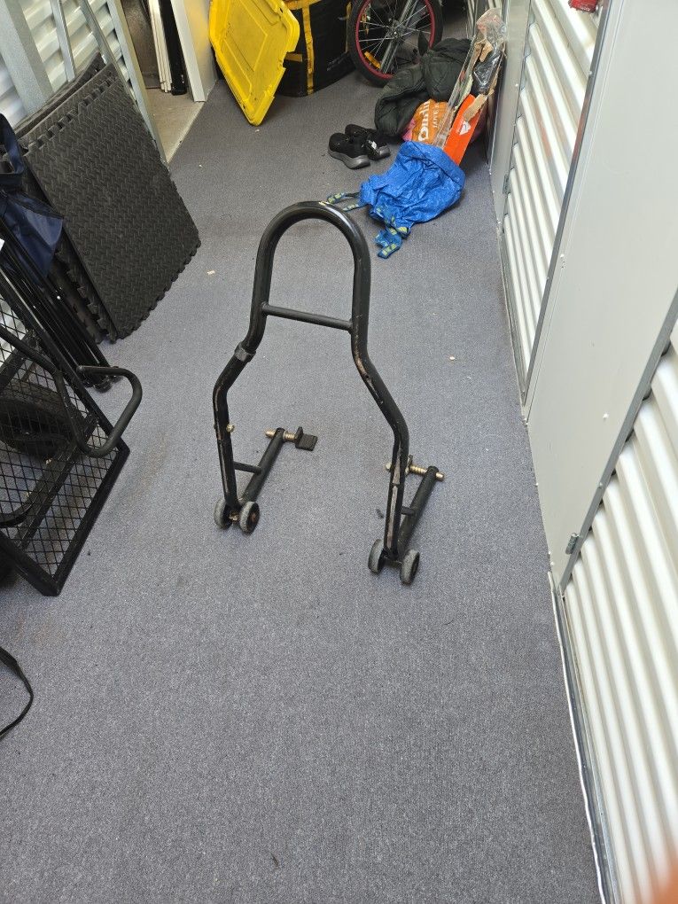 Motorcycle Rear Stand