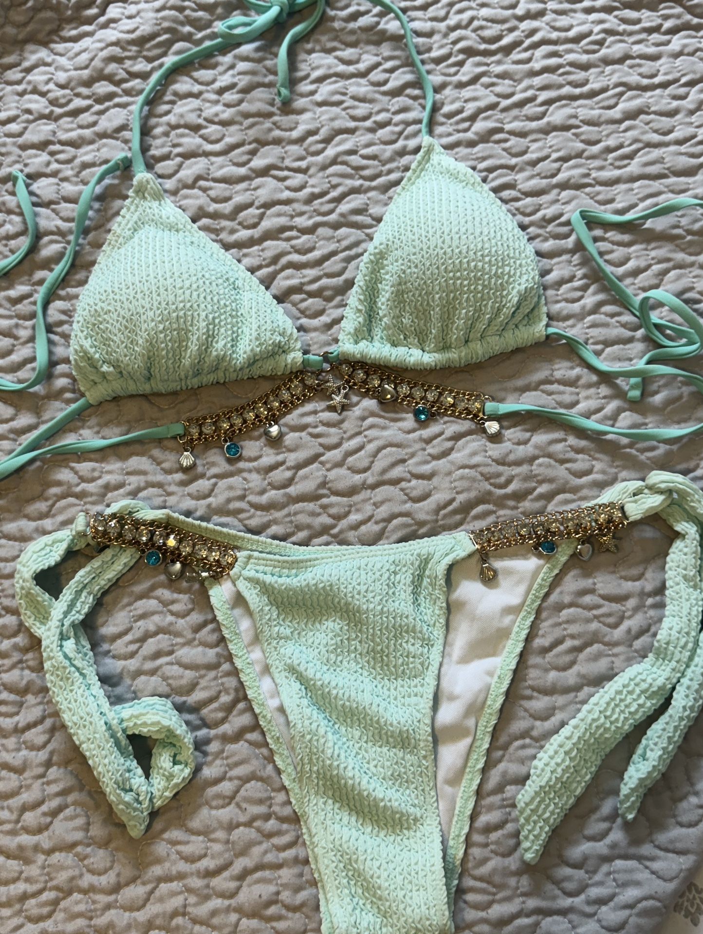 Green Bikini 