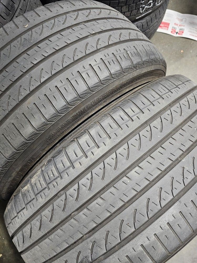 (TWO) 225 40 18 YOKAHAMA TIRES