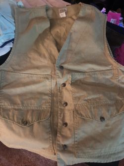 Filson Vest size XL