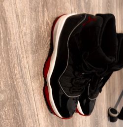 Retro Air Jordan 11 Bred Men’s 8.5
