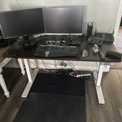 Autonomous Office Desk