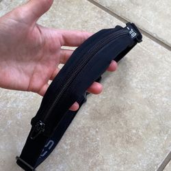 Belt Carrier 