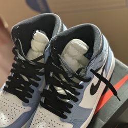 Jordan 1 Retro High OG University Blue