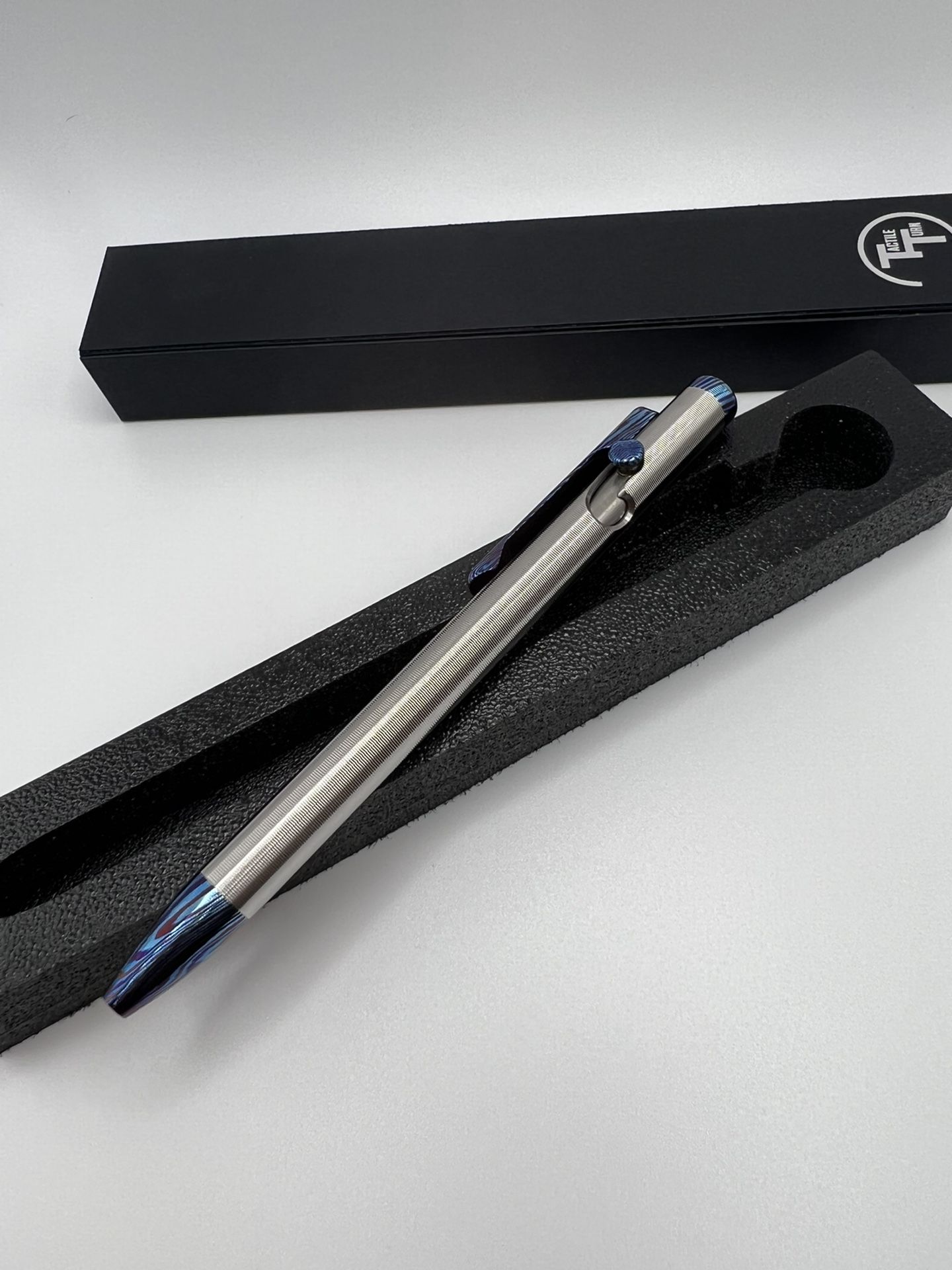 Tactile Turn Titanium Damascus Slim Bolt Action Pen