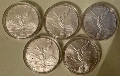 BU 2013 Libertad 1oz Silver coins in capsules