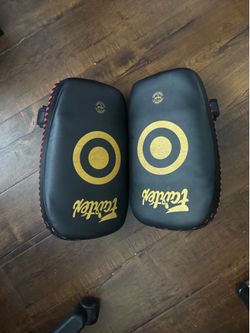 Fairtex thai pads