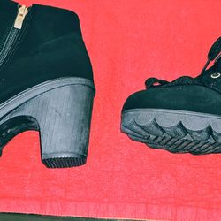 Sz 8 suede ankle boots