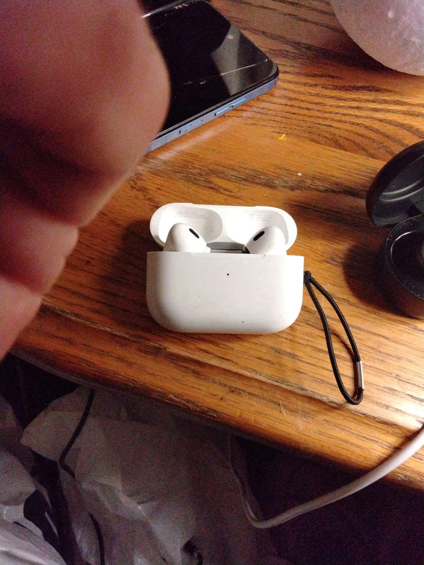 Second Gen airpod pro's and bose sport (with noise cancellation) ear buds for sale