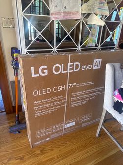 LG OLED evo AI C6H 77-Inch Smart TV