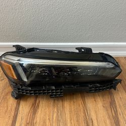 2022 2023 2024 HONDA CIVIC RIGHT SIDE LED HEADLIGHT USED OEM.