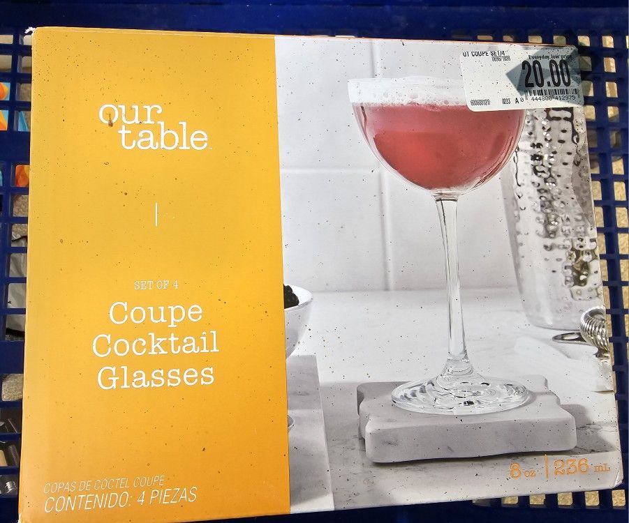 4 Cocktail Glasses New $10