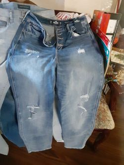 Hollister & Aeropostale Jeans