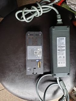 Xbox power supply and hard drive