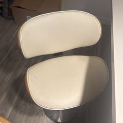 2 Seats Bar Chairs