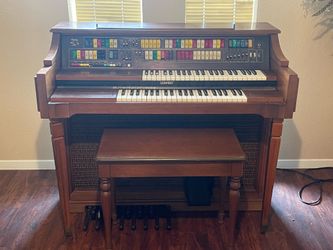 Antique Holiday Organ