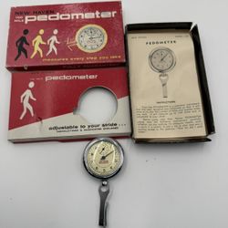 Vintage New Haven 100 mile Pedometer Model 230 USA