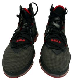 Nike LeBron 19 XIX Bred Black University Red CZ0203-001 Mens Size 12.5