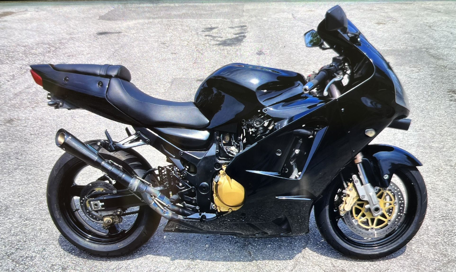 ナリヒロ 2000 Kawasaki Ninja ZX12R Limited Edition for Sale in Belleair, FL