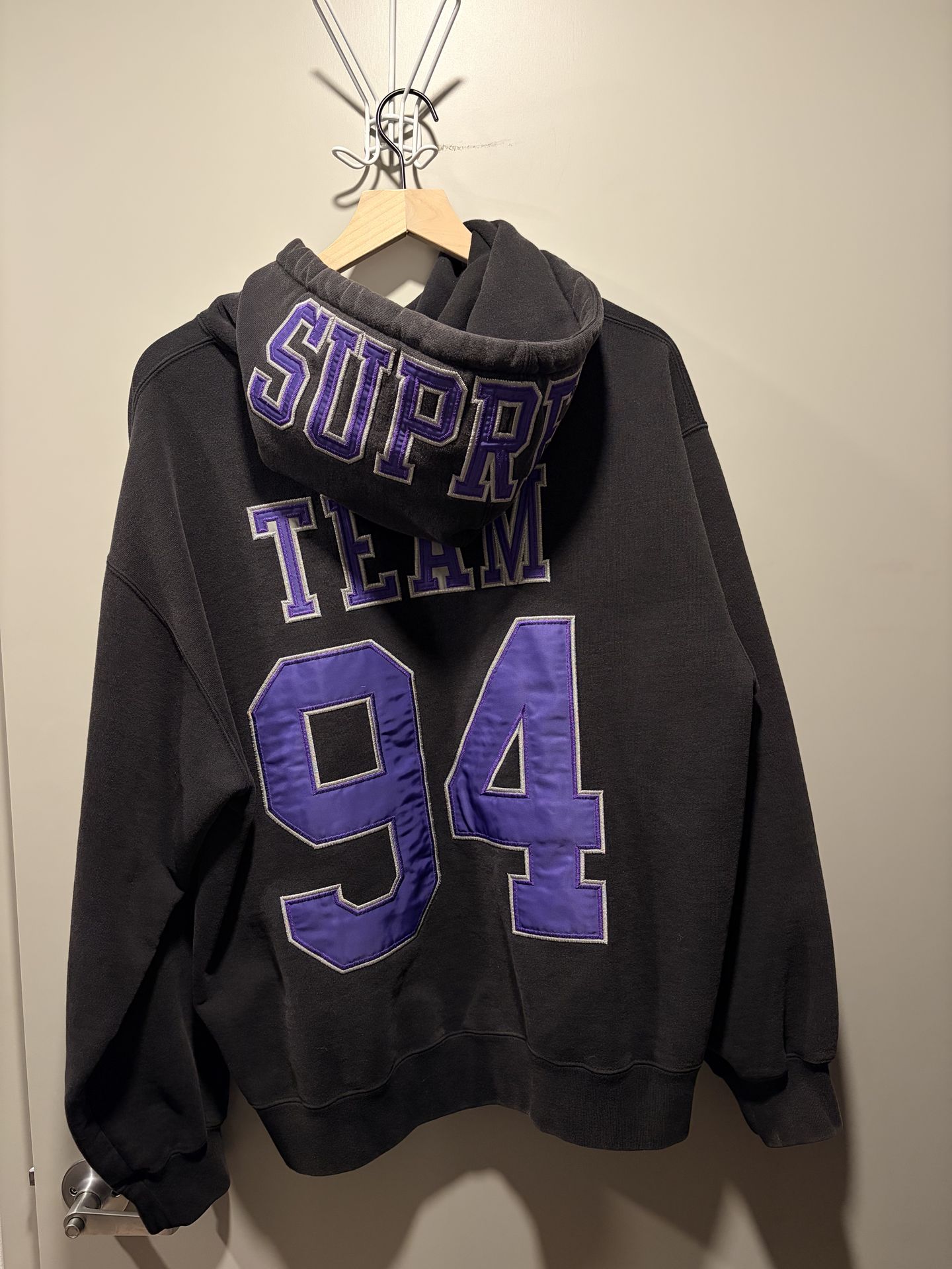 Supreme Hoodie
