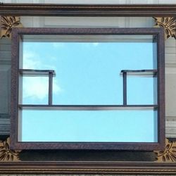 Beautiful Vintage Wood Framed Mid Century Modern Mirrored Shadowbox Gold Trim