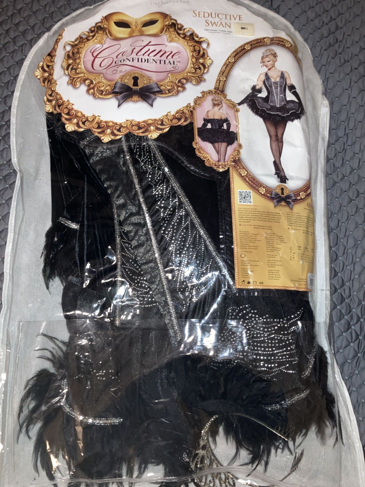 Black Swan Halloween Costume BRAND NEW