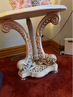 Matching Pair of Ornate Faux Marble Accent/End Tables
