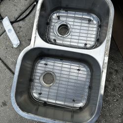 Double Sink