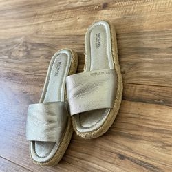 Michael Kors Leather Slides – Women’s Size 6