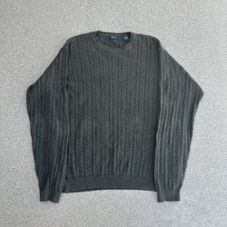 Izod green cable knit sweater