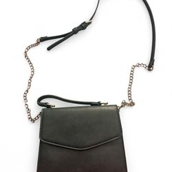 Crossbody purse