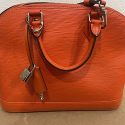 Louis Vuitton handbag epi leather 