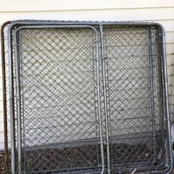 Chain link Fence For Dog Run Kennel 5 Pieces 6 Ft x 6 Ft
