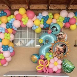 Balloon Garland