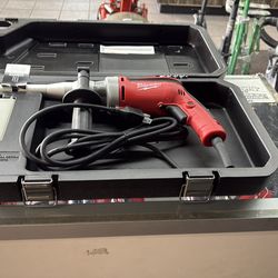 Milwaukee  Autofeed Srew System