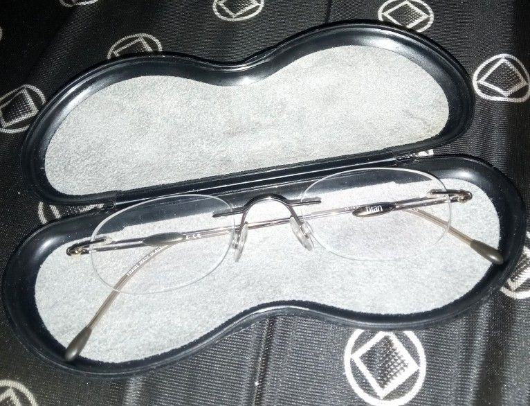 Silhouette World's Best Eyeglasses Frames 