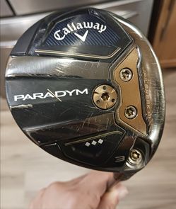 Golf Club Right-Handed Callaway Triple Diamond Paradym 3 Fairway Wood 15* Regular Flex Mid-size Grip Matching Headcover