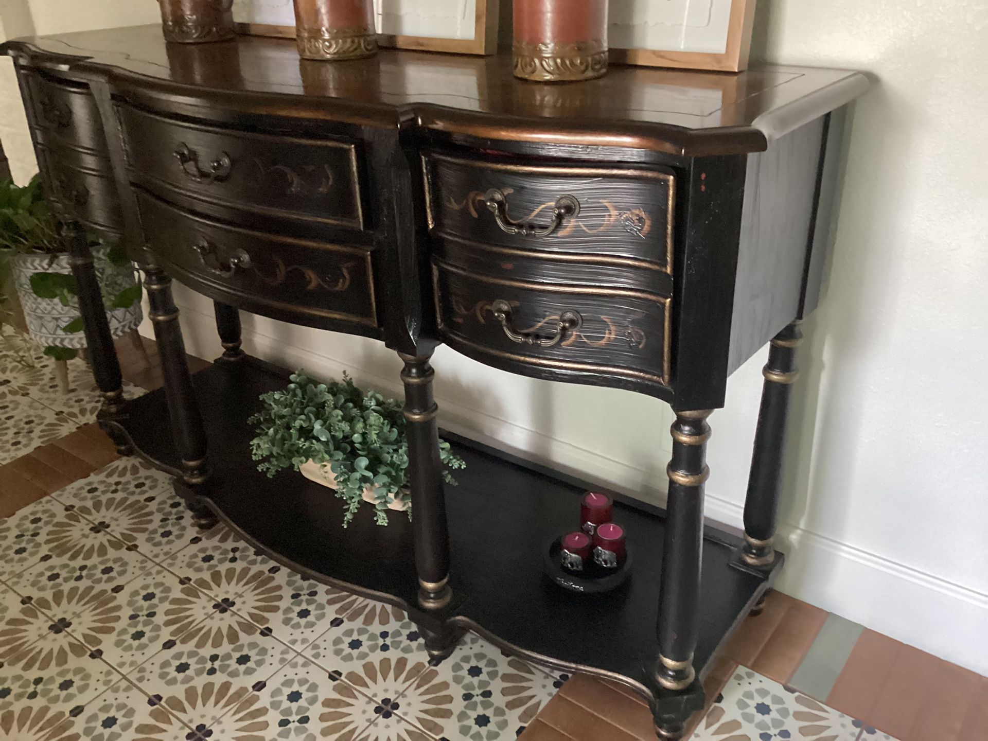 Beautiful Entryway Console